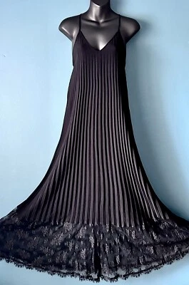 Rare Victoria's Secret  Accordion Pleated Lace Romantic Sexy Maxi Nightgown Y2K - Image 1 of 4