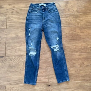Hollister Jeans Size 00R 23x27 Curvy High-Rise Mom Distressed Vintage Stretch - Picture 1 of 9