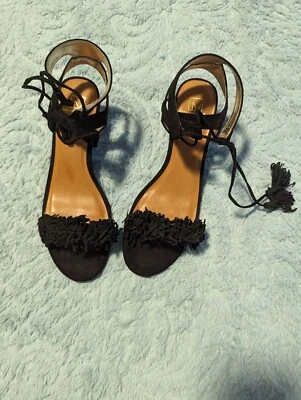 Zapato Sandalia Mujer Talla 11 Negro Gamuza Material Niña Con Borla Corbatas Foto 1 de 4