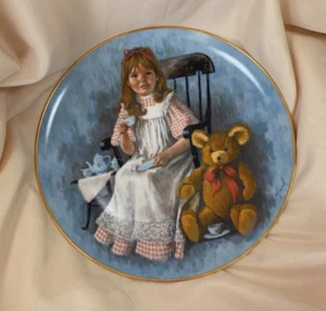 Die Welt der Kinder von John Mc Clelland "You're Invited" 10,5" Teller - Bild 1 von 3