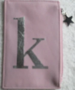 Cartera vintage limitada demasiado rosa "K" con cremallera - Imagen 1 de 5
