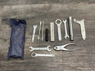 Bolsa de herramientas Shadow VT600 600 1988-1998 89010-MR1-000 Foto 1 de 4