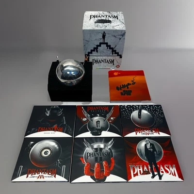 Phantasm I-V  Limited Edition Region: B Blu-ray Collection With Replica Sphere Foto 1 de 4