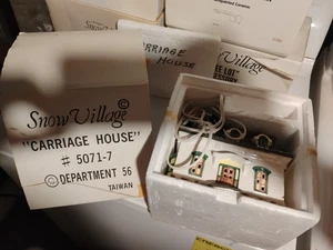 Abt. 56 1986 Schneedorf Kutschenhaus beleuchtete Porzellanleuchte #5071-7 - Bild 1 von 2