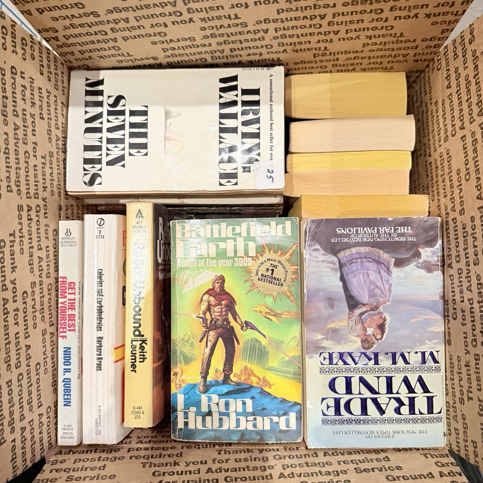 30+ Vintage 1970s Various Fiction Mass Market Paperback Book Lot C8 - Image 1 of 4