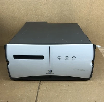 "Сервер хранилища Kaleidescape KVAULT-M700 CD/DVD/Blu-Ray 320 дисков ""НЕПРОВЕРЕННЫЙ""" - Изображение 1 из 4