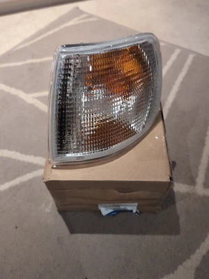 Ford Sierra mk2 Rs cosworth XR Near-Side clear Indicator New boxed 6177865 - Image 1 of 4