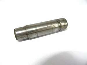 Welle Bolzen für Massenausgleich MWM AKD 12 E Motor von Hela Lanz D12 S Traktor - Bild 1 von 3