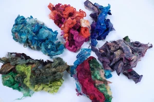 Hand Dyed Silk Carrier Rod Pieces Petal Leaf Felting Embellishing Textile Craft - Picture 1 of 56