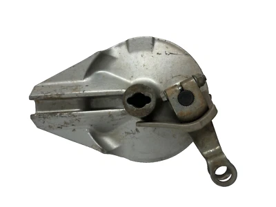 04 - 13 CRF100F CRF80F Rear Wheel Brake Panel 01 - 03 XR100R  XR80R Foto 1 de 4