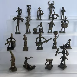 STATUETTES LOT 19 bronze laiton doré Artisanat africain Vintage personnages - Imagen 1 de 5