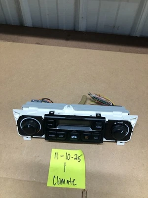 98 99 00 01 02 Accord Heat AC Climate Control Digital Display S84-A499M - Image 1 of 4