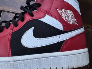 NIKE Air Jordan 1 MID Gym Gr 41 Red White Black Rot Weiß Schwarz Sneaker SELTEN - Bild 1 von 22