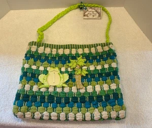 Green Woven Handbag With Frog - Picture 1 of 7
