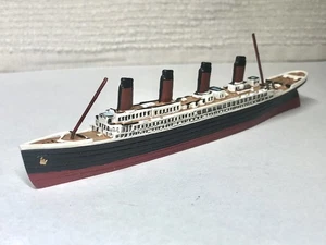 Four Funnel Model Cruise Liner Resin, Hand Painted, 11cm Long - Excellent Detail - Picture 1 of 13