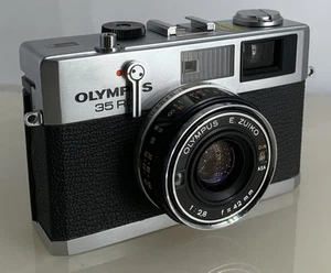 Olympus 35 RC Compact Rangefinder 35mm Film Camera 42/2.8 E Zuiko Lens + Tested #20 - Bild 1 von 9