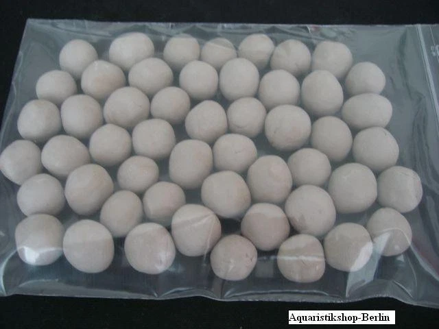 Sonderangebot 50 Stück Düngekugeln - Pflanzendünger, NPK Kern + Eisendünger NEU