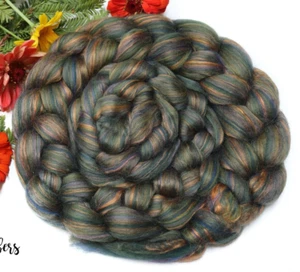 BRONZE - Merino and Silk Blend Combed Top Wool Roving for Spinning Felting 4 oz - Picture 1 of 9