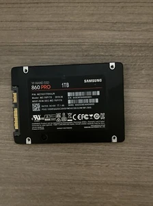 Samsung 860 Pro Series 1TB SATA3 V-NAND 2,5 Zoll SSD MZ-76P1T0 - Bild 1 von 1