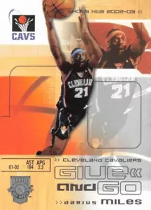 2002-03 Fleer Hot Shots #104 Darius Miles / Ricky Davis - Picture 1 of 2