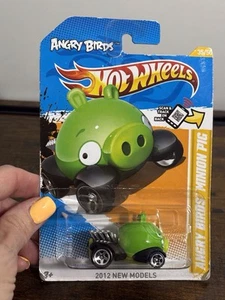 Hot Wheels Angry Birds Minion Pig 2012 neue Modelle grün 5SPs - Bild 1 von 3