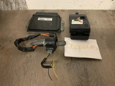 Original Renault Twingo 1 C06 Steuergerät Set 8200059086 - Bild 1 von 3