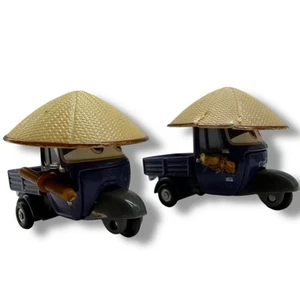 Disney Pixar Cars 2 Zen Master Pitty Mattel Set Of 2 - Damaged - Picture 1 of 5