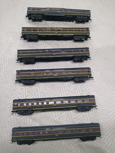 N Scale Train Cars Erie Lackawanna 6 Passenger Coach (5) & Observatory Dome Car - Picture 1 of 9