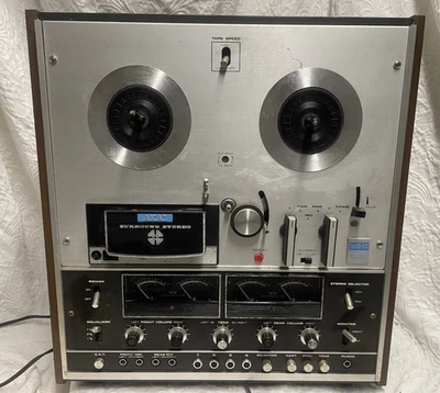 Carrete a carrete AKAI 1800 SS de colección no funciona para piezas hecho en Japón Foto 1 de 4