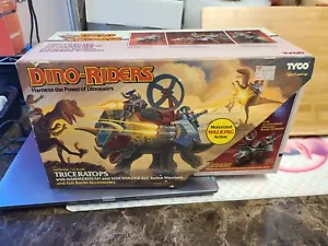 Dino-Riders Triceratops NEW IN BOX MINT! Only Broken Glue Seal - Picture 1 of 19