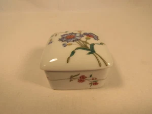 Rochard Limoges France Porcelain Floral Trinket Box Paris France - Picture 1 of 8
