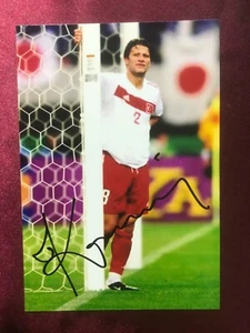 Autographe TUGAY KERIMOGLU-Equipe National TURQUIE-Ex-Blackburn Rover-IN PERSON - Picture 1 of 1