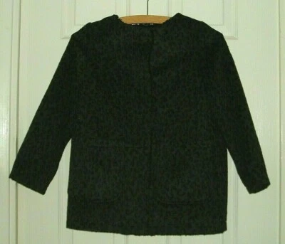 JAQUETA PARA MENINAS - GEORGE - PRETO - ANIMAL PRINT - FORRADO - IDADE 7-8 ANOS - Imagem 1 de 3