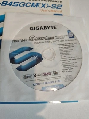 Gigabyte Motherboard Intel 945 S Series Drive/utilities Disk With User Manual  - Image 1 of 2