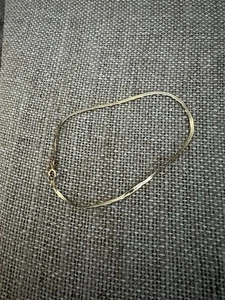 14k Gold Flat Herringbone Bracelet Small 6.75” Dainty - Picture 1 of 7