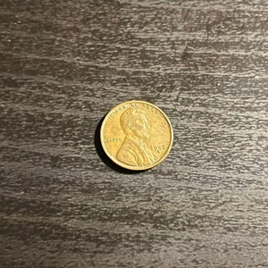 1942 S Penny Rare Good Condition - Picture 1 of 2