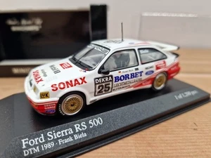 Minichamps 1:43 Ford Sierra Cosworth in scatola - Foto 1 di 5
