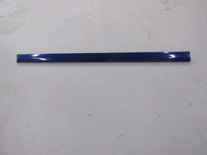 ORIGINAL MERCEDES W203 C KLASSE TÜRLEISTE VORNE ZIERLEISTE O/S FAHRERSEITE BLAU 345 - Bild 1 von 5