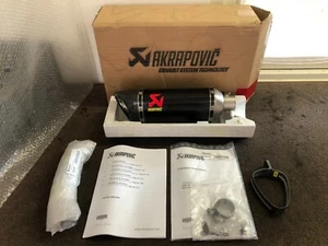 Akrapovic exhaust carbon Auspuff Dämpfer KTM 125 250 390 Duke RC125 RC390 Euro 5 - Picture 1 of 24