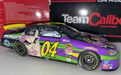 The Joker - 2004 #04 Justice League Villain Nascar Team Caliber 1:24 Diecast Car - Image 1 of 4