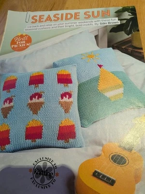 Seaside Cushion Knitting Pattern. - Image 1 of 2