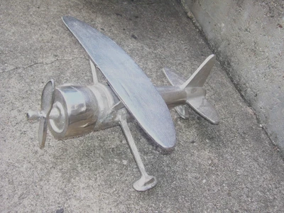 Estatua de avión de mar alimentada por hélice única de aluminio fundido cromado de colección estilo decorativo Foto 1 de 4