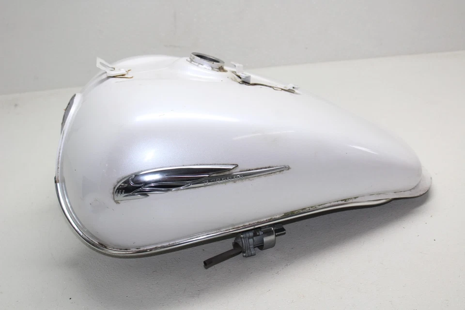 2004-2009 HONDA VTX1300C GAS TANK FUEL PETROL RESERVOIR - Image 1 of 4