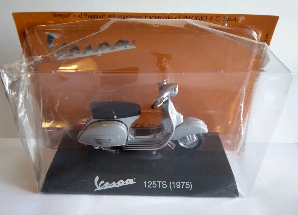 DIE CAST VESPA 125TS (1975) - VESPA COLLECTION  1/18 - Immagine 1 di 1
