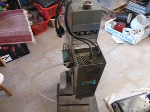 KLN Ultraschall Schweissmaschine mit Generator 282/202 Läuf Einwandfrei - Bild 1 von 10