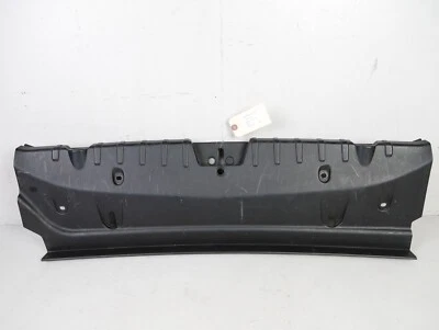 BMW F12 F13 650i 640i TAPA MALETERO BLOQUEO CIERRE EMBELLECEDOR CUBIERTA FABRICANTE ORIGINAL 2012-2018 🚗 Foto 1 de 4