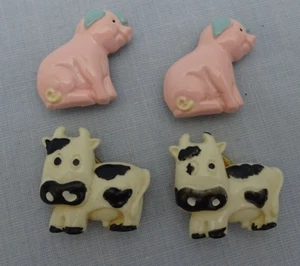 VIntage Lot of 4 Chunky COW & PIG Barnyard Animal Button Covers - Picture 1 of 3