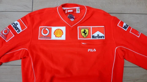 Scuderia Ferrari Marlboro F1 team sweater FILA Michael Schumacher Cover