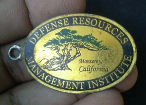 USA CALIFORNIA DEFENCE RESOURCES MANAGEMENT INSTITUE BADGE/KEY CHAIN L@@K! - Picture 1 of 2