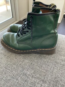 Dr. Martens 1460 Smooth Leather 8 Eye Green Boots Women’s 8 Euro 38 - Imagen 1 de 7